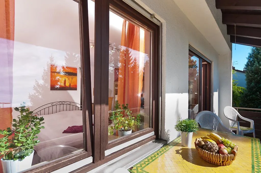 Bed And Breakfast Zeevat München