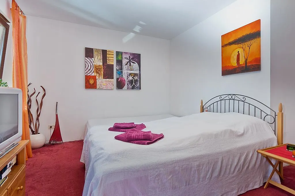 *** Frühstückspension Bed And Breakfast Zeevat München Deutschland