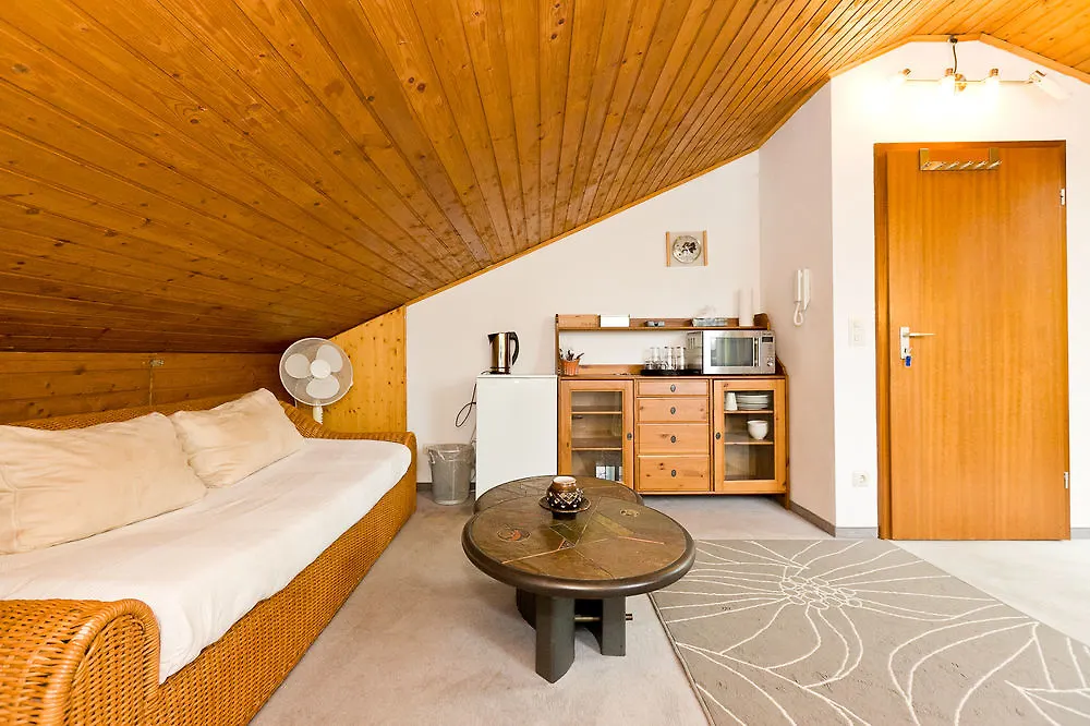 Bed And Breakfast Zeevat München 3*,  Deutschland