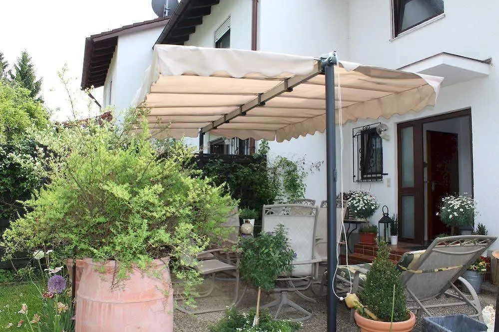 Bed And Breakfast Zeevat München