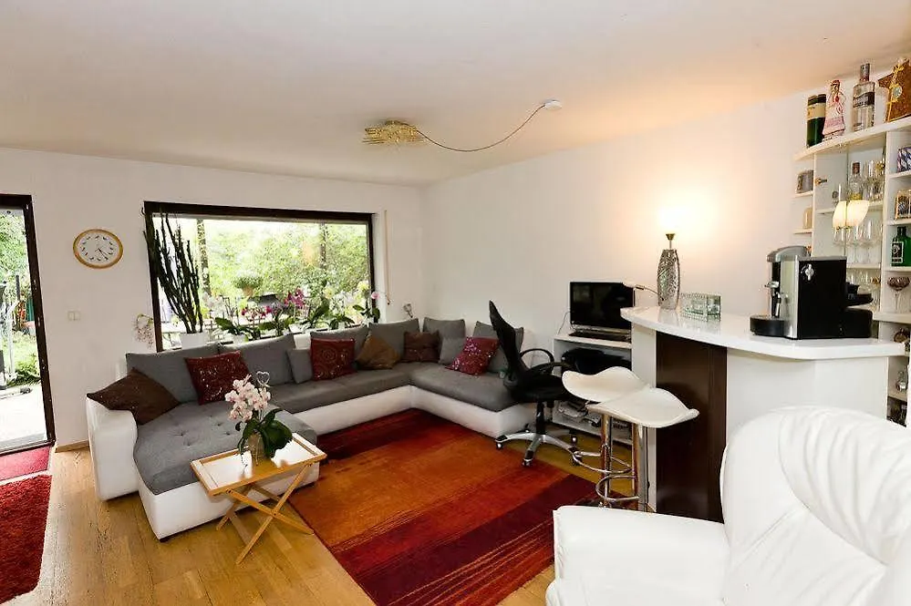 *** Frühstückspension Bed And Breakfast Zeevat München Deutschland
